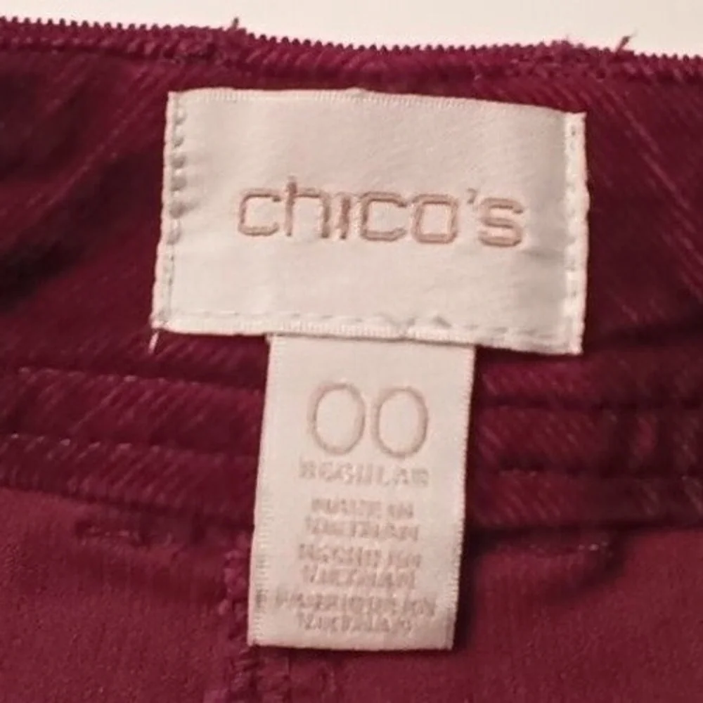 Chico's Womens Mid rise Straight Leg Corduroy Jeans Burgundy Size 00/2 Preppy